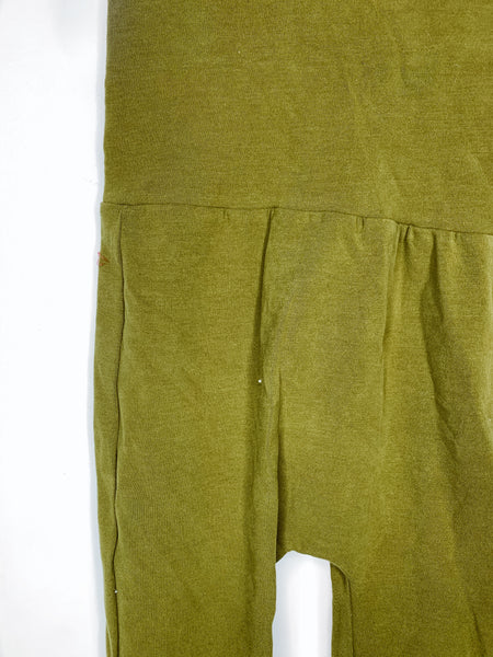 Basics Chartruese
